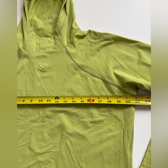 Mountain Hardwear Lime Green Hooded Pullover Sweatshirt Size Large - Picture 6 of 7